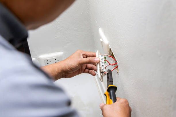 Best Affordable Electrician  in Keno, OR